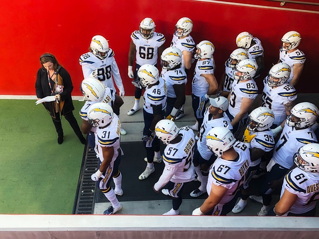 决赛法蒂可能继续缺席大名单，这是巴萨打开离队大门信号.